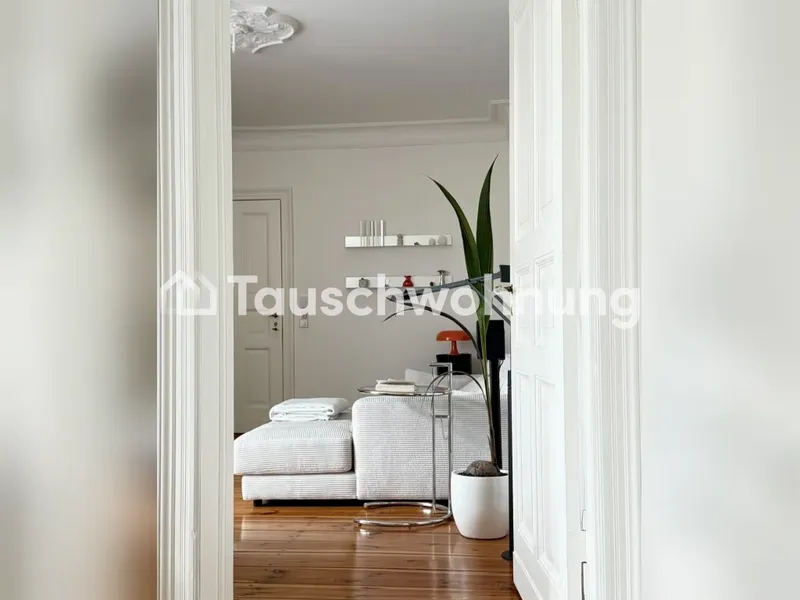 Tauschwohnung: Helle 3-Zimmer-Altbau in Friedrichshain-Kreuzberg (Bergmann) — photo 1